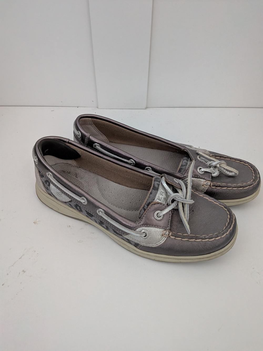 Sperry Shiny Women’s Topsider Animal Print Silver Leather Boat Shoes